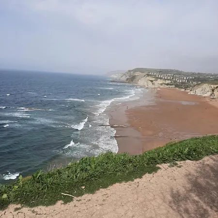 Bilbao, A Un Paso. 公寓