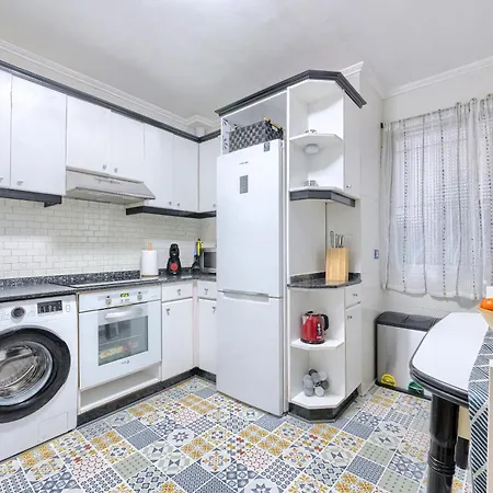 Apartment Bilbao, A Un Paso.