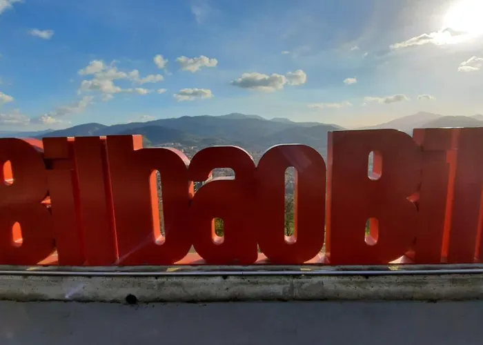 Apartamento Bilbao, A Un Paso. *